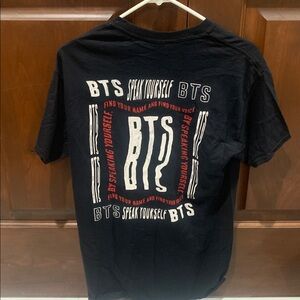 BTS Speak Yourself London Pop-Up Mic Drop Shirt Size M Brand New